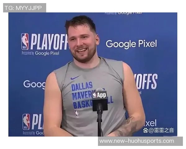 里夫斯幽默点评东契奇成长之路期待他早日成熟展现更强实力 里夫斯幽默点评东契奇成长之路期待他早日成熟展现更强实力